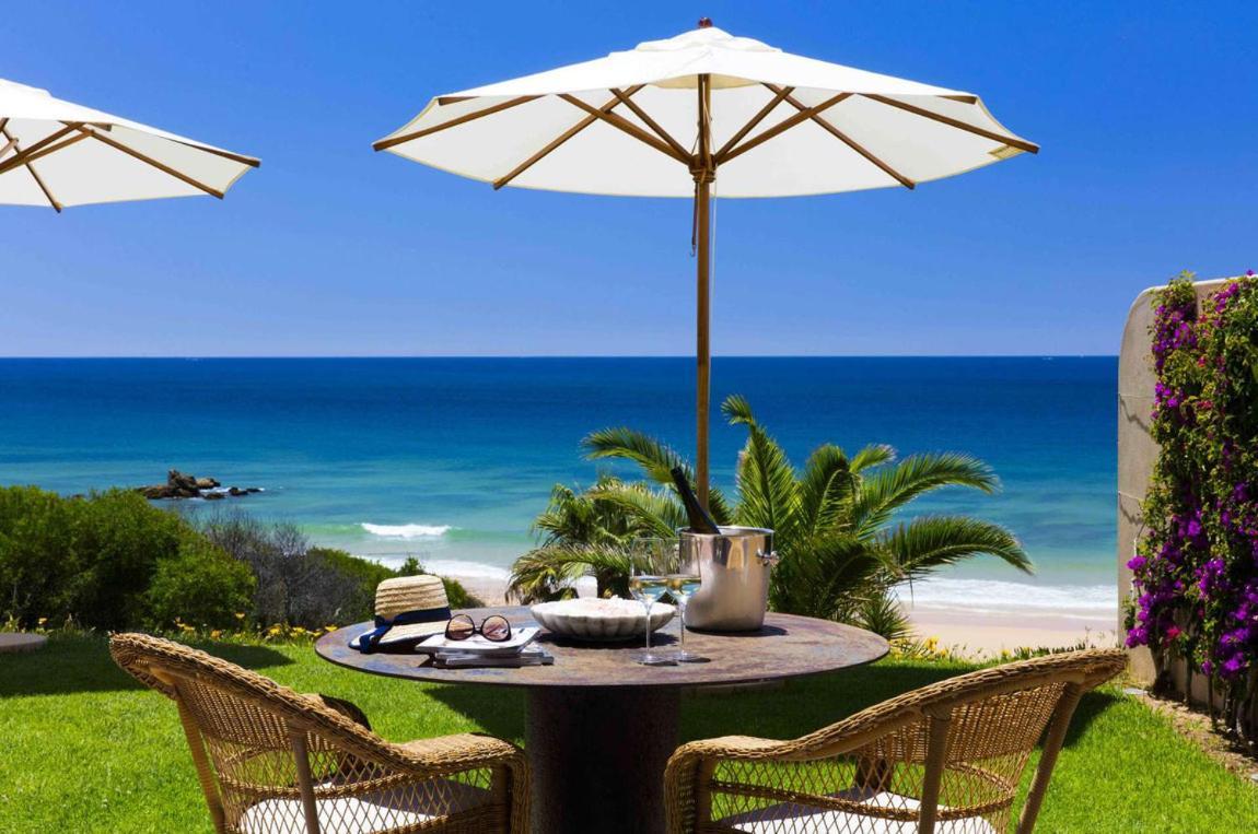 Beach Villa With Ocean View And Rooftop Cinema Guia  Exteriér fotografie